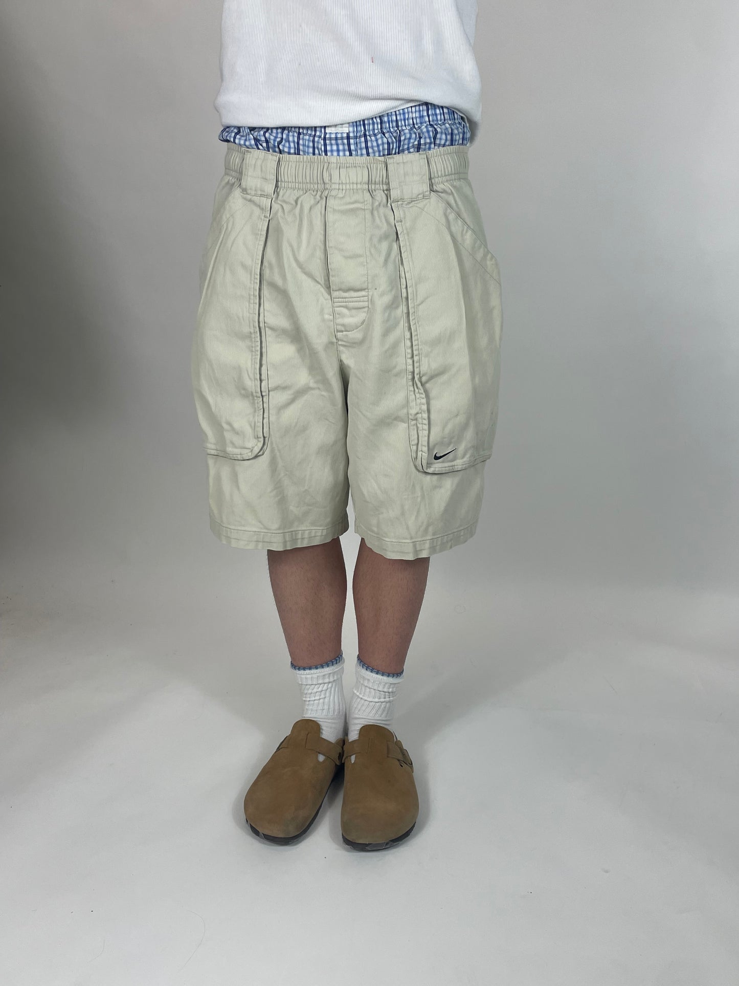 nike vintage cream pants
