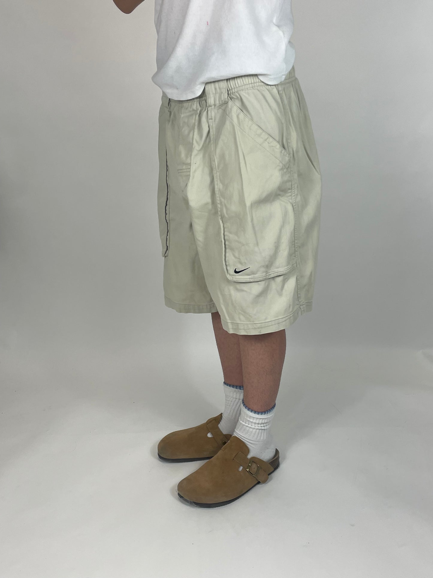 nike vintage cream pants