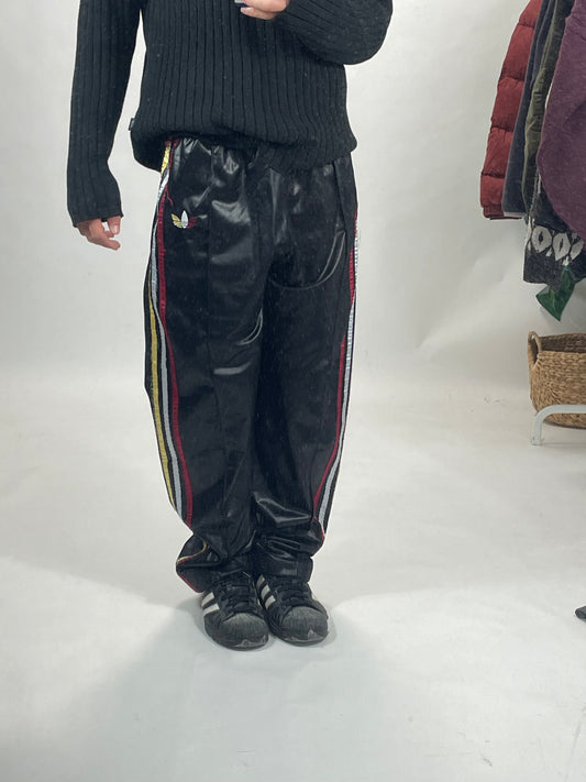 adidas baggy black 3 stripes track pants