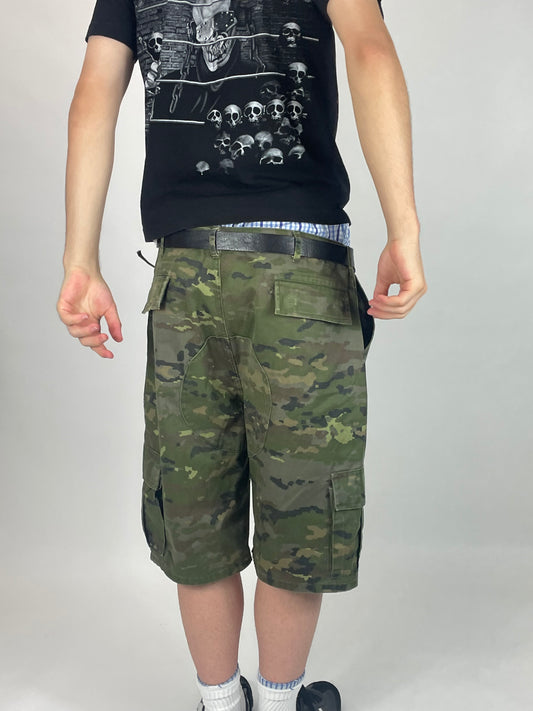 military cargo jorts 00’s