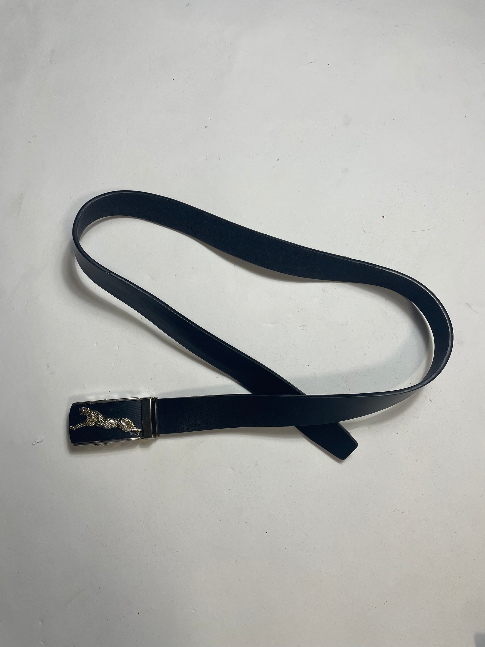 Jaguar vintage black belt - RETRORAIMENTS